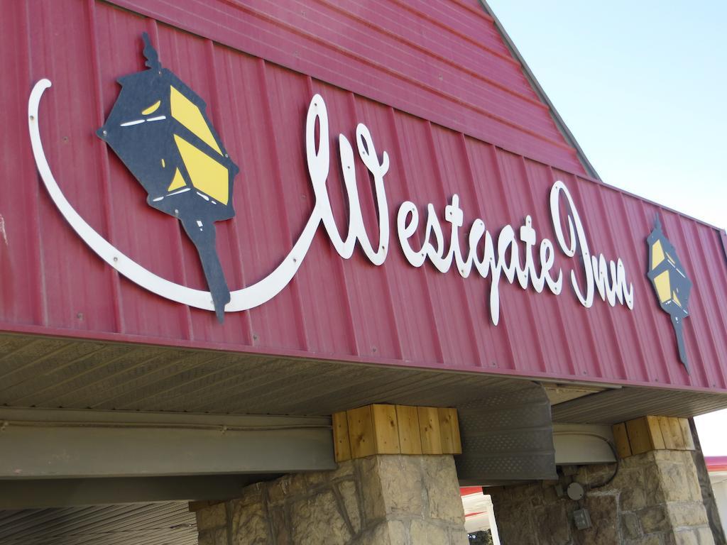 Westgate Inn Saskatoon Exterior photo